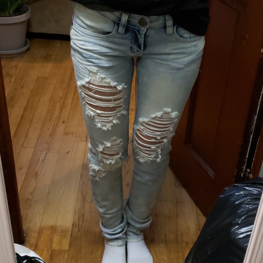 Machine Ripped Skinny Jeans